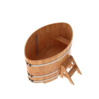 Купель овальная из сращенных ламелей лиственницы 1,08х1,75